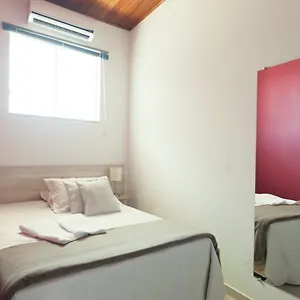 Hostal The Bridge, Florianópolis